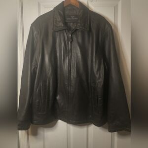- Docker's vintage leather jacket size XL